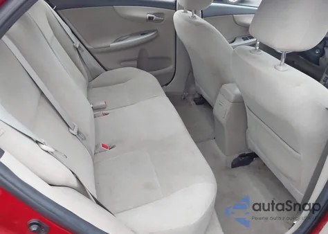 2013 Toyota Corolla S/Le z USA, uszkodzony, nr VIN 2T1BU4EE2DC041797